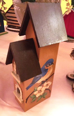 Pat Allen's birdhouse