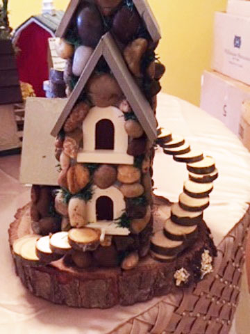 Barb Neu Berti's birdhouse